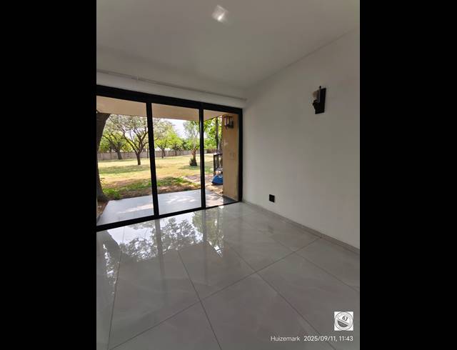 3 BEDROOM FLAT FOR SALE IN SASOLBURG EXT 2